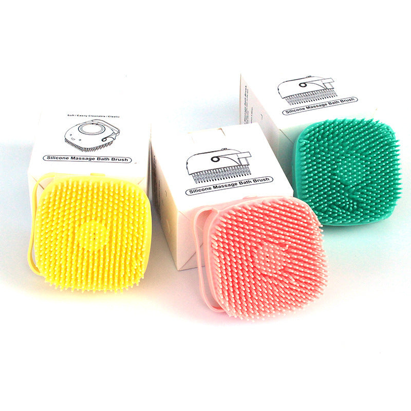 Pet grooming tool with shampoo dispenser for stress-free bathing.